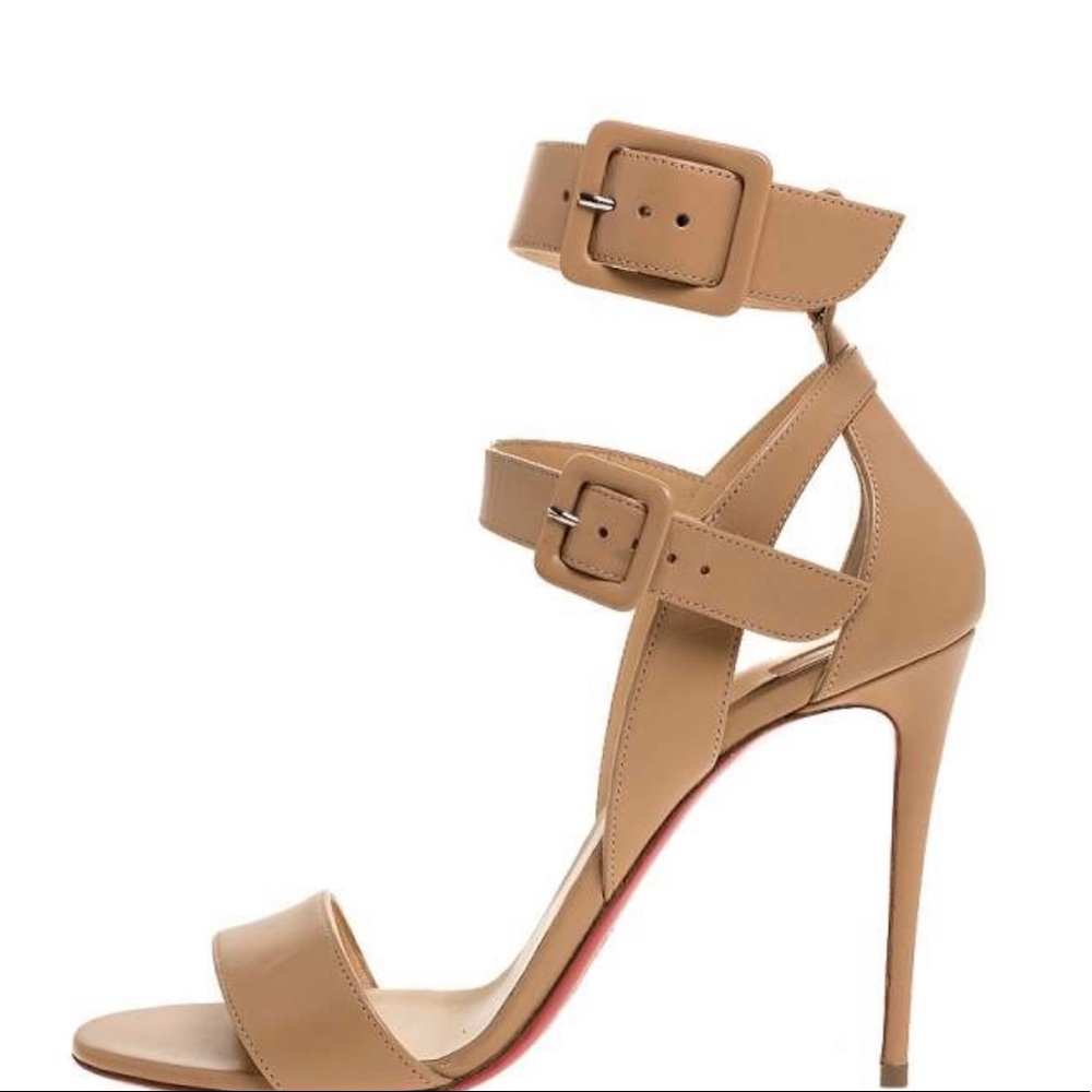 These Multipot sandals by Christian Louboutin are absolute stunners. 40.5 New
